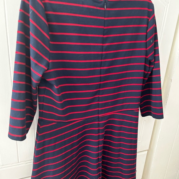 GAP NWOT Navy and Red Striped Dress with 3/4 Sleeves A Line Fit, Flowing Skirt - Picture 11 of 15